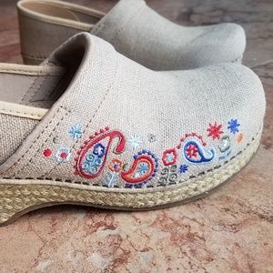 Dansko Womens Jute Clogs Size 40 (10)